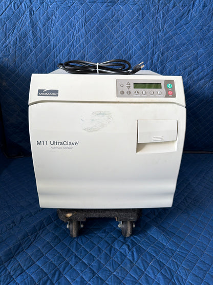 REFURBISHED Midmark M11 Dental Sterilizer Autoclave (6 cycle counts)